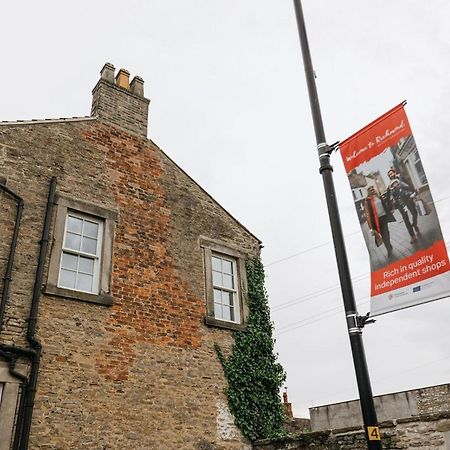 Wensleydale, Old School Rooms - Ground Floor Luxury Apartment In Richmond, North Yorkshire Richmond  Kültér fotó