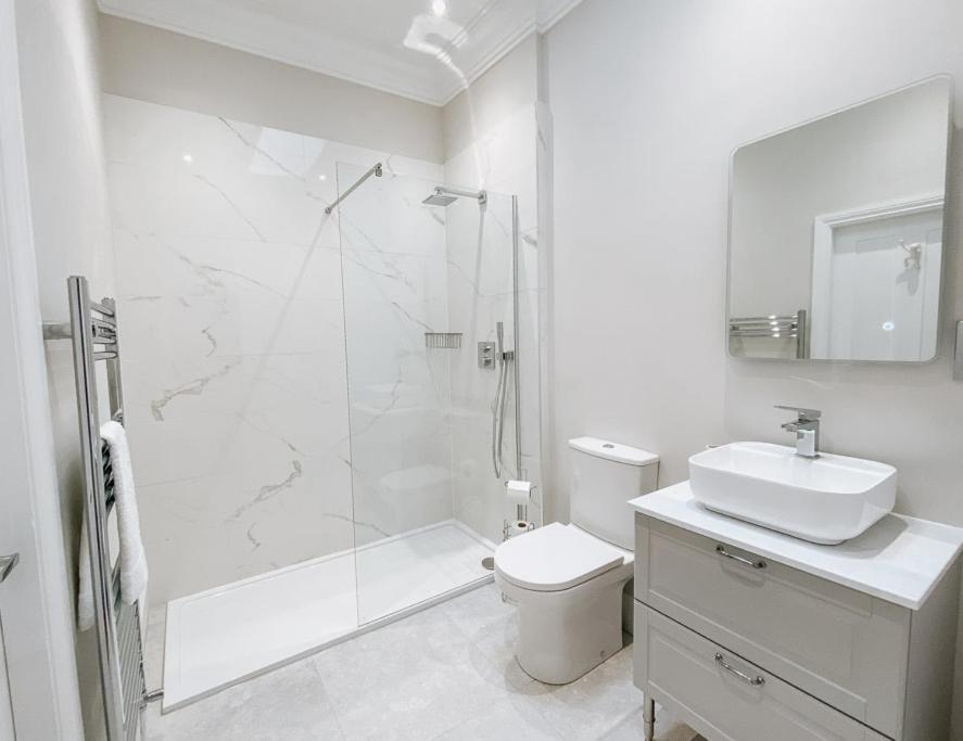 Wensleydale, Old School Rooms - Ground Floor Luxury Apartment In Richmond, North Yorkshire Richmond  Kültér fotó
