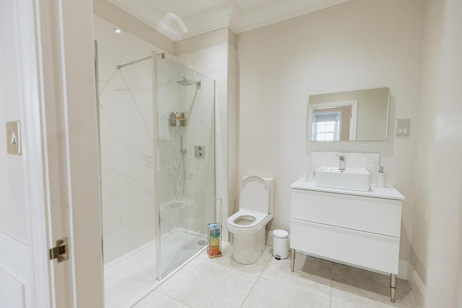 Wensleydale, Old School Rooms - Ground Floor Luxury Apartment In Richmond, North Yorkshire Richmond  Kültér fotó